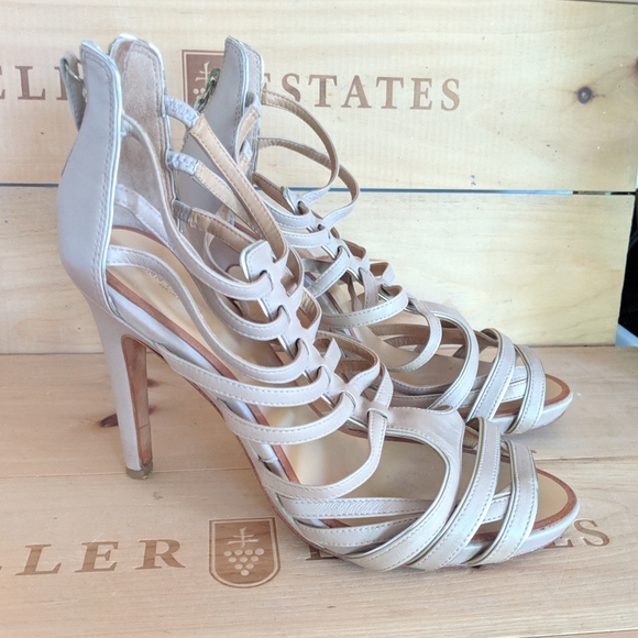 Ann Taylor Shoes - SOLD ⚫Ann Taylor strappy heels sz 7.5